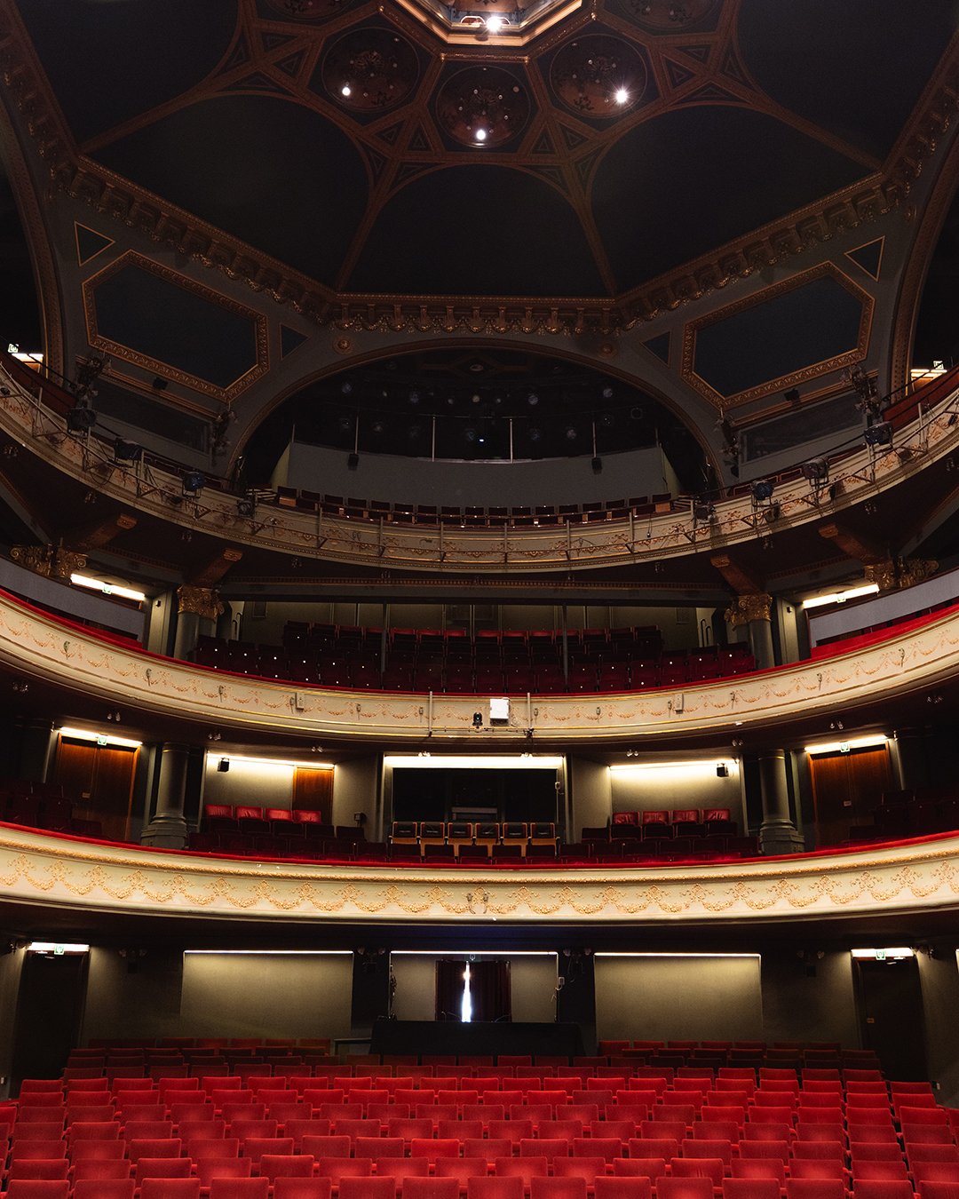 NTGENT theater